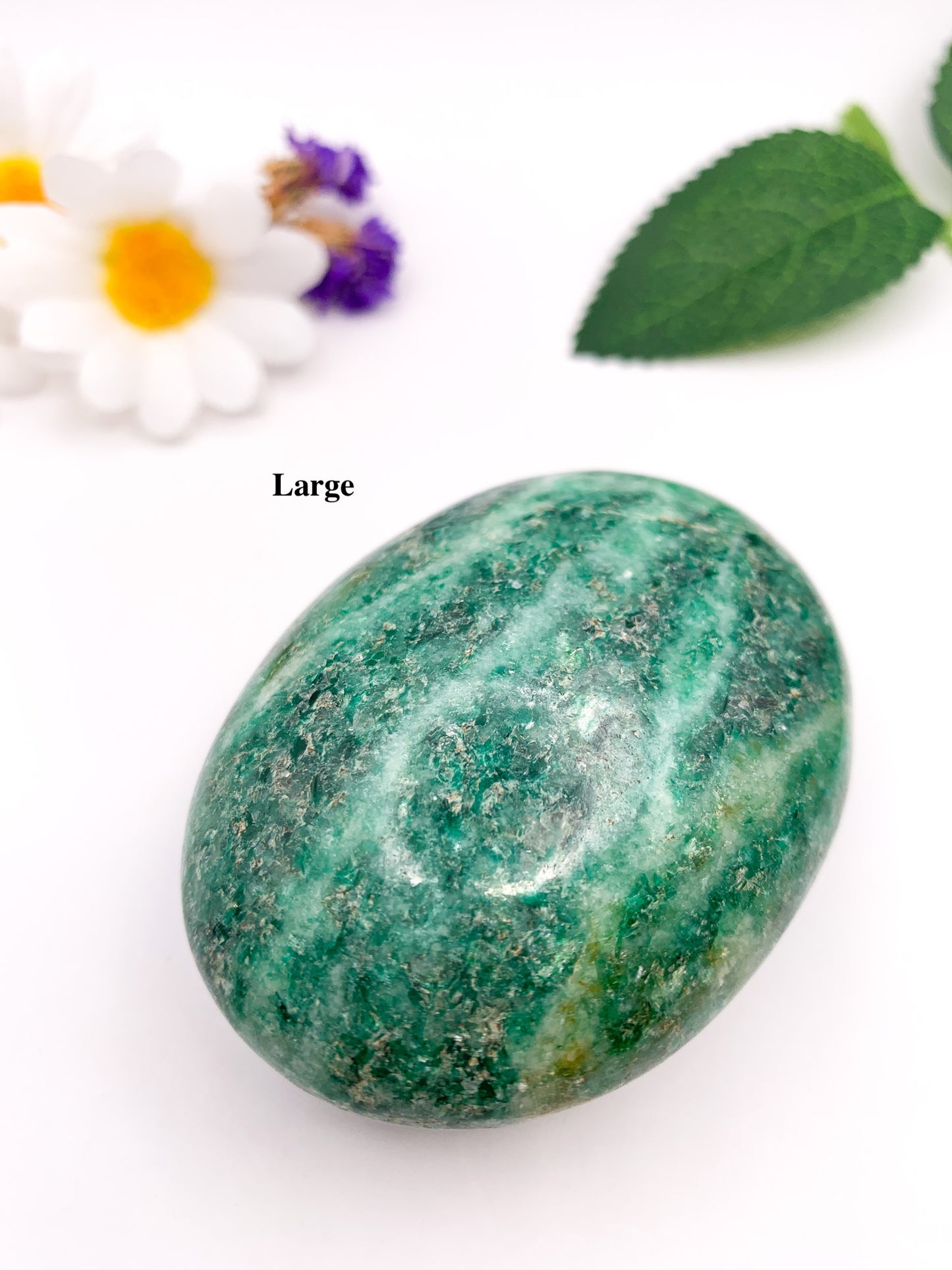 Green Kyanite Palm Stone - Crystal Love Treasures