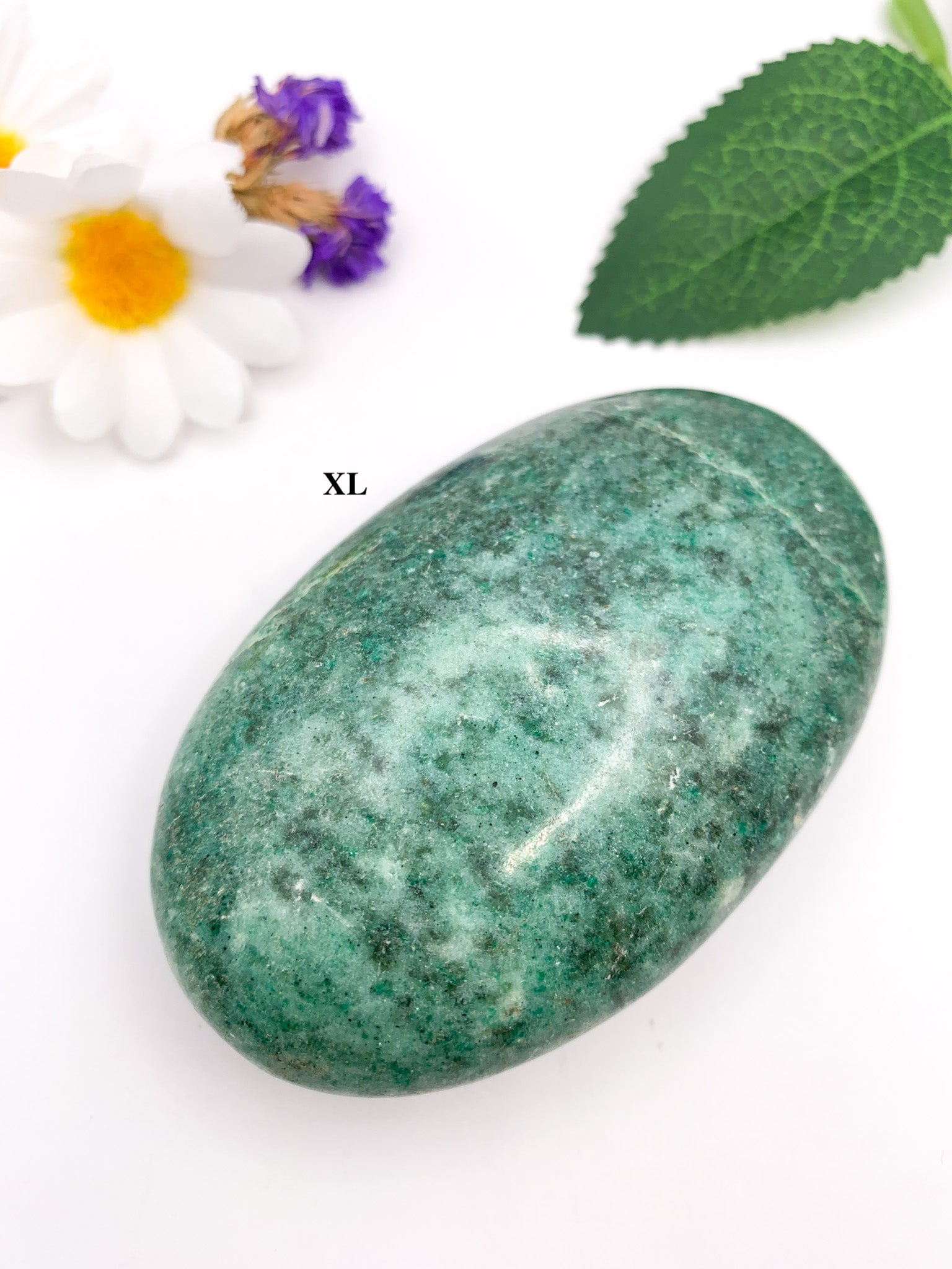 Green Kyanite Palm Stone - Crystal Love Treasures