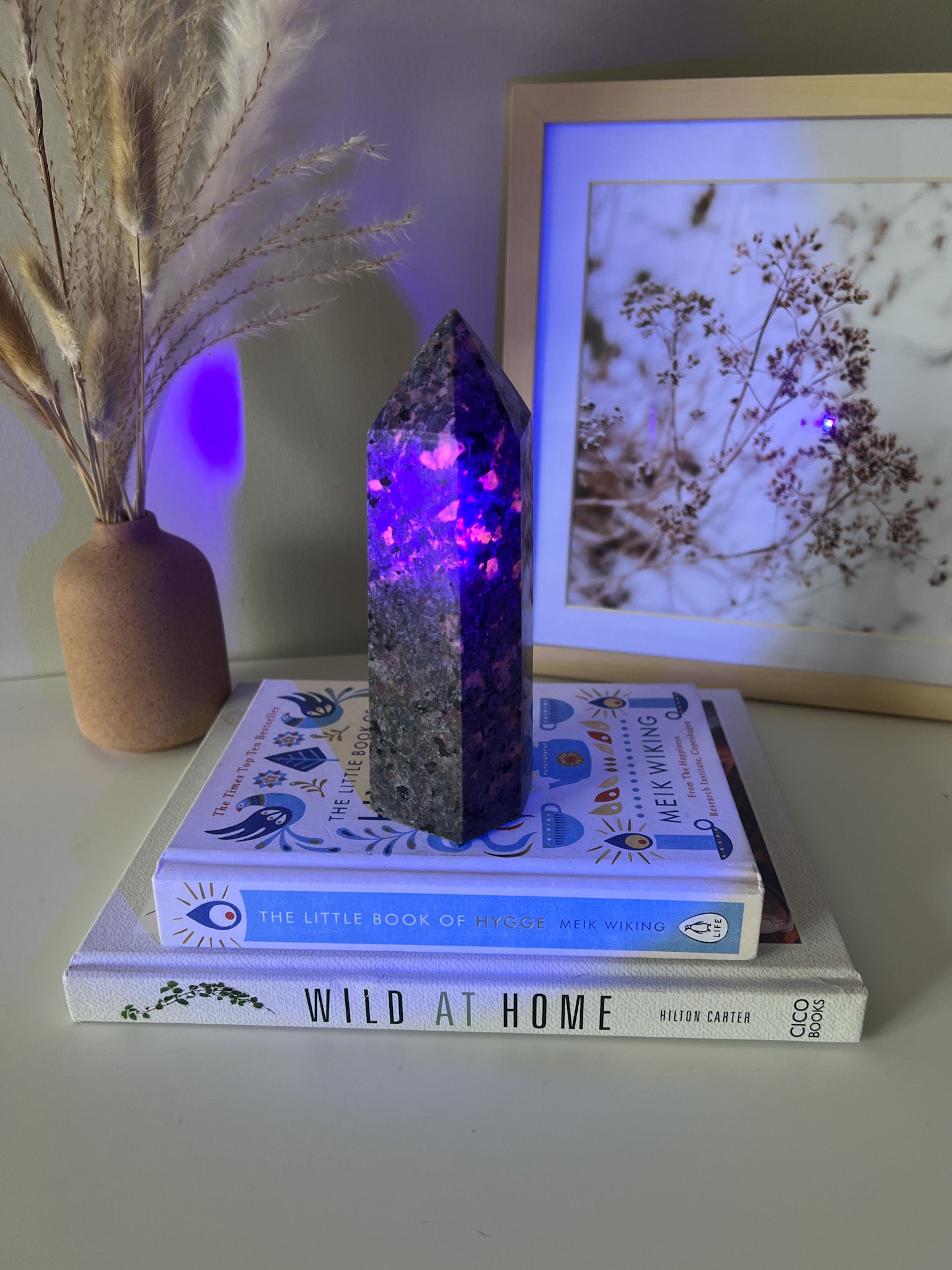 Yooperlite Rock Tower (UV reactive) - Crystal Love Treasures