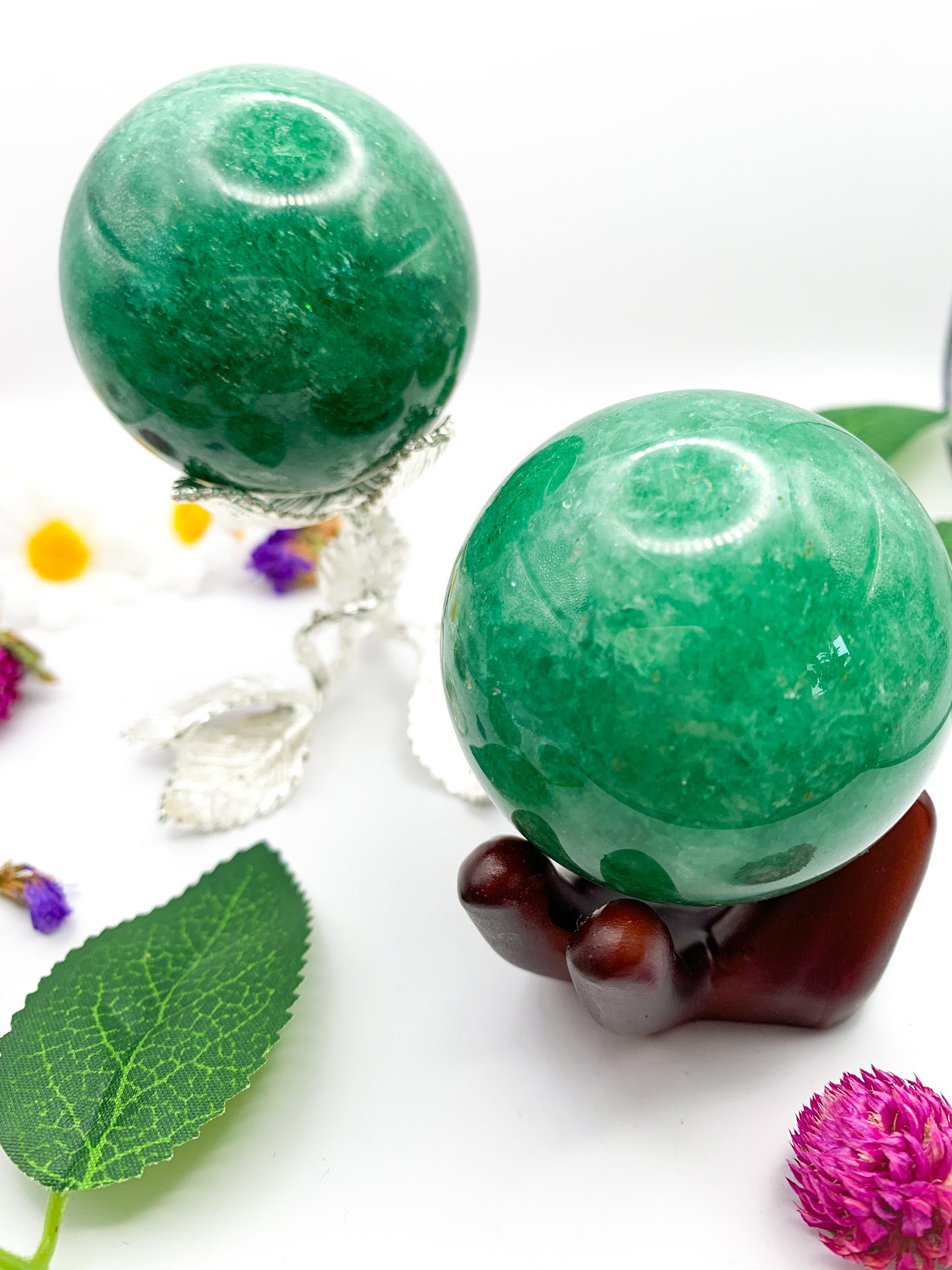 emerald tazurine sphere 