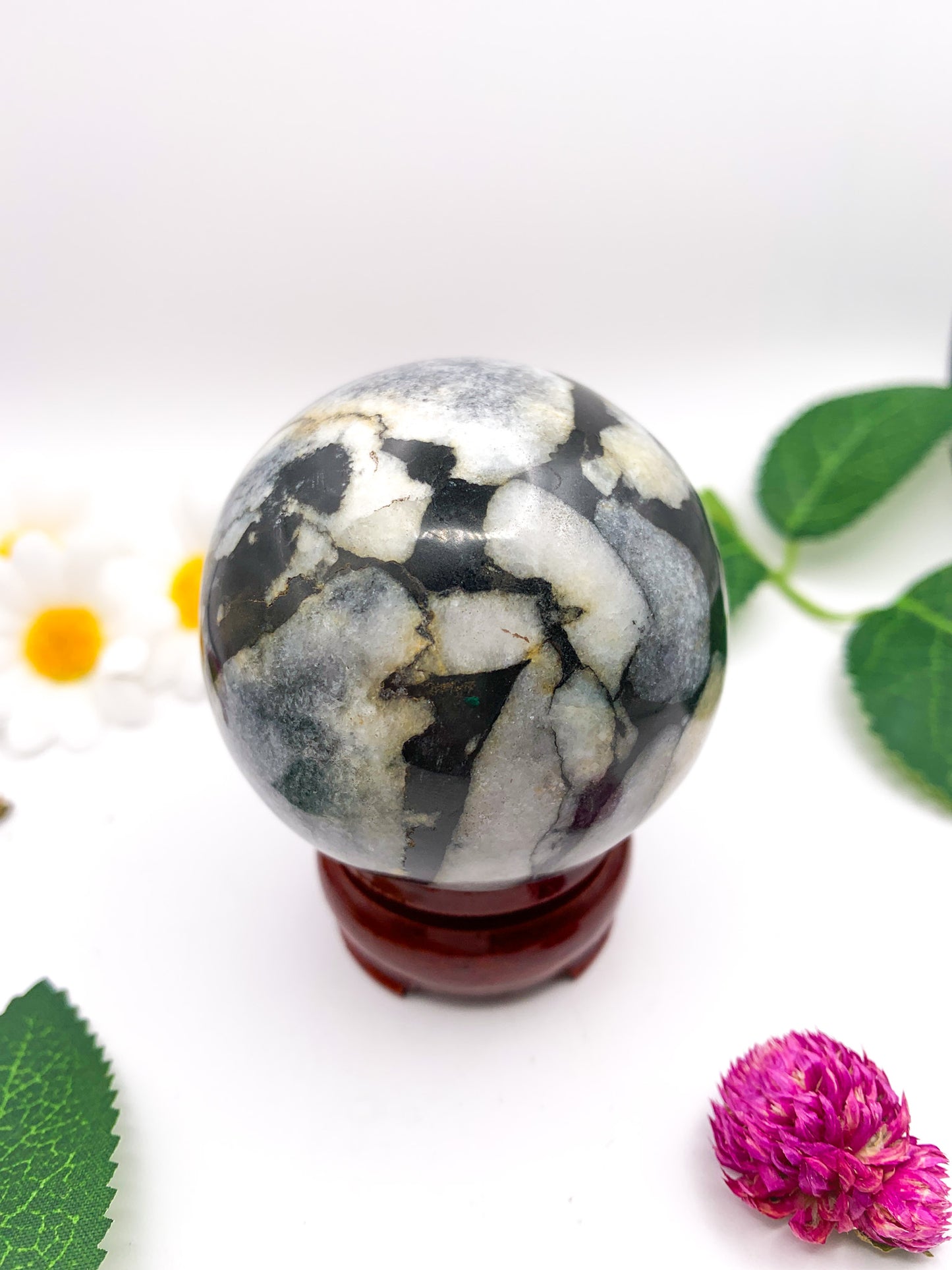 shell jasper sphere