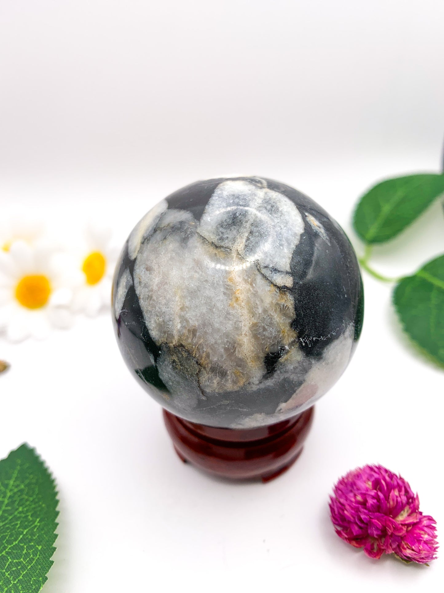 shell jasper sphere