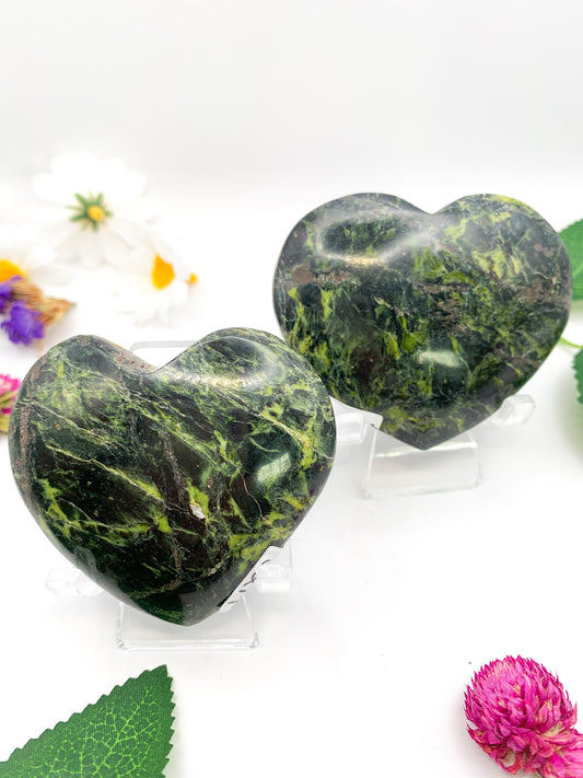 "Jade" Serpentine Heart - Crystal Love Treasures